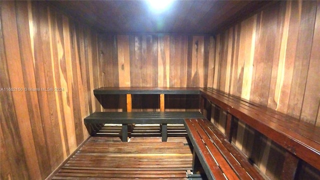 view of sauna / steam room