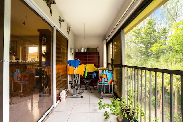 view of sunroom / solarium