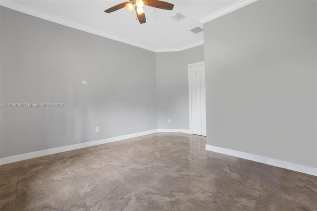 empty room with ceiling fan, ornamental molding, visible vents, and baseboards