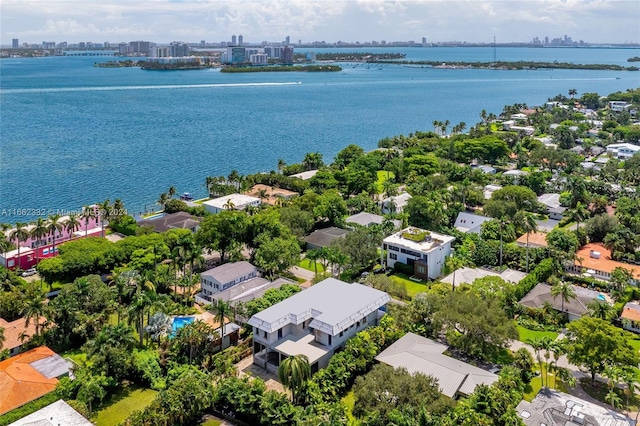 bird's eye view with a water view