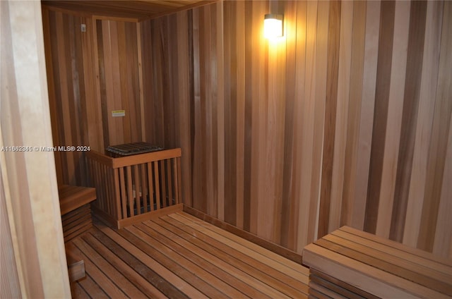 view of sauna / steam room