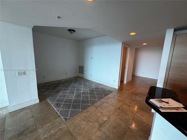 14951 Royal Oaks Ln Unit 1504, North Miami, FL 33181 - unfurnished room featuring baseboards and recessed lighting