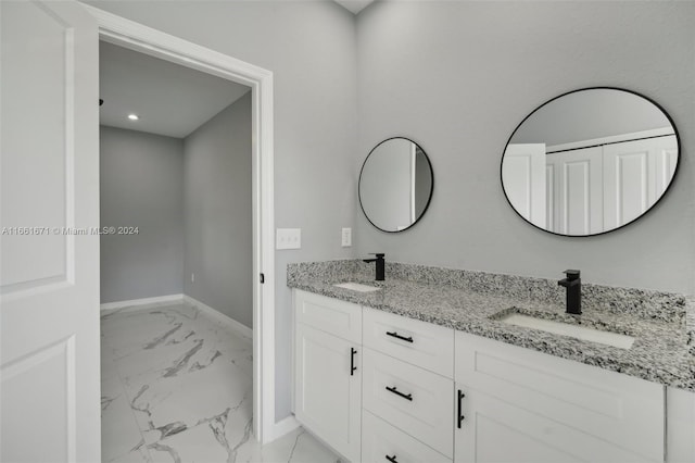 bathroom with vanity