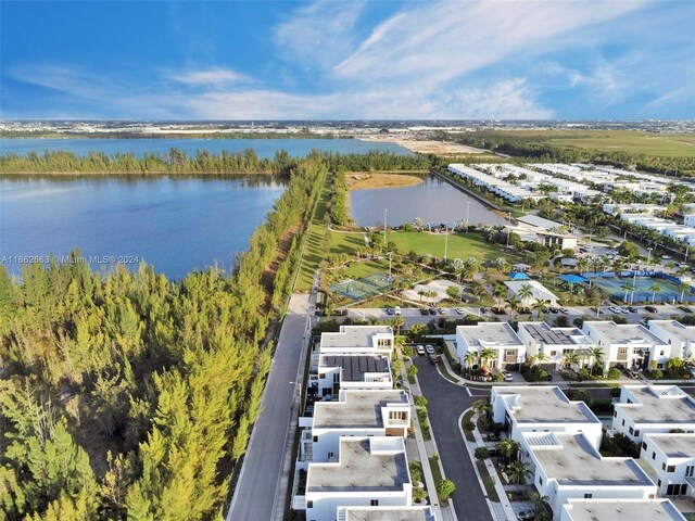 10055 NW 77th St, Doral, FL 33178 - photo 22