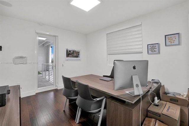 office area with dark hardwood / wood-style floors