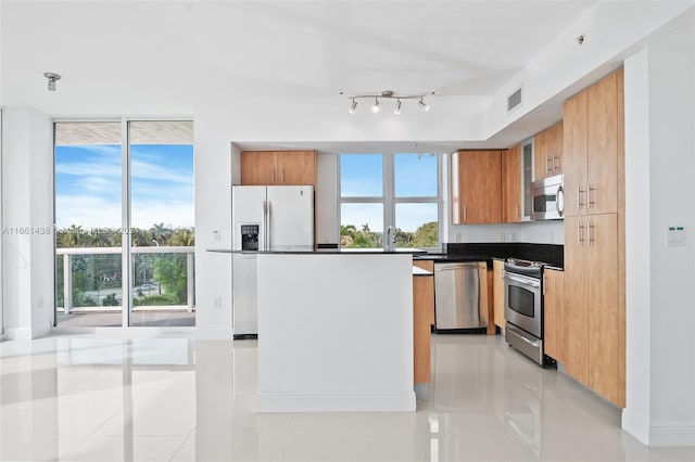 7900 Harbor Island Dr Unit 513, North Bay Village, FL 33141 - photo 14