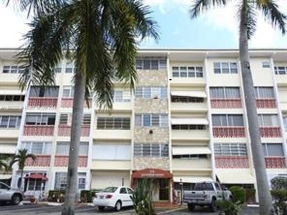 215 SE 3rd Ave Unit 405B, Hallandale Beach, FL 33009 - photo 1