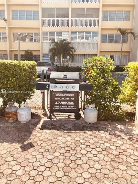 view of patio / terrace with a grill