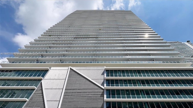 79 SW 12th St Unit 1210-S, Miami, FL 33130 - photo 2