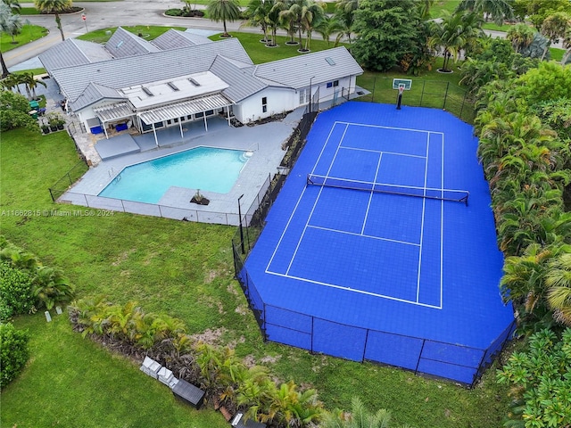 birds eye view of property