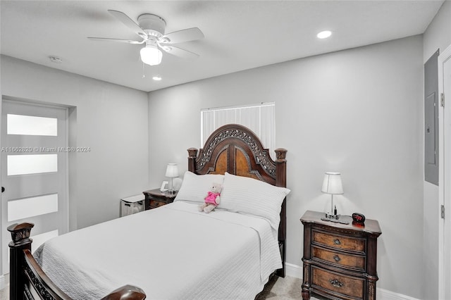 bedroom with ceiling fan