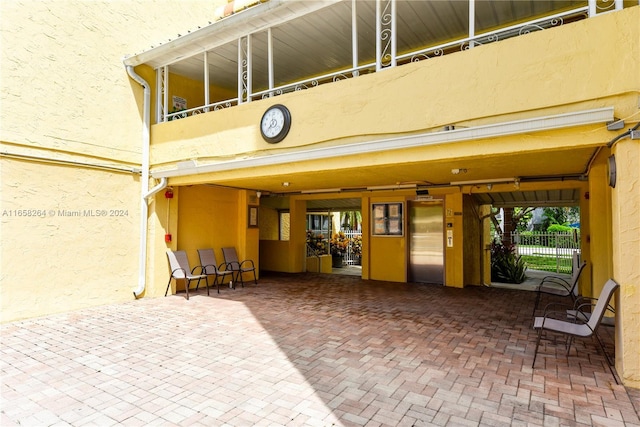 200 172nd St Unit 306, Sunny Isles Beach, FL 33160 - garage with elevator and fence