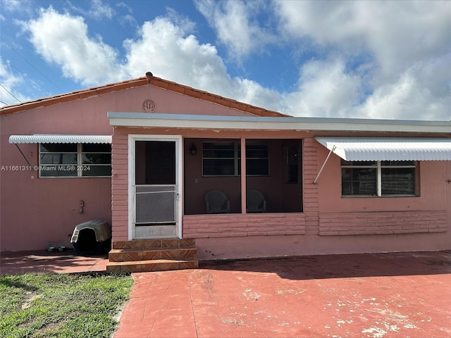 view of front of home