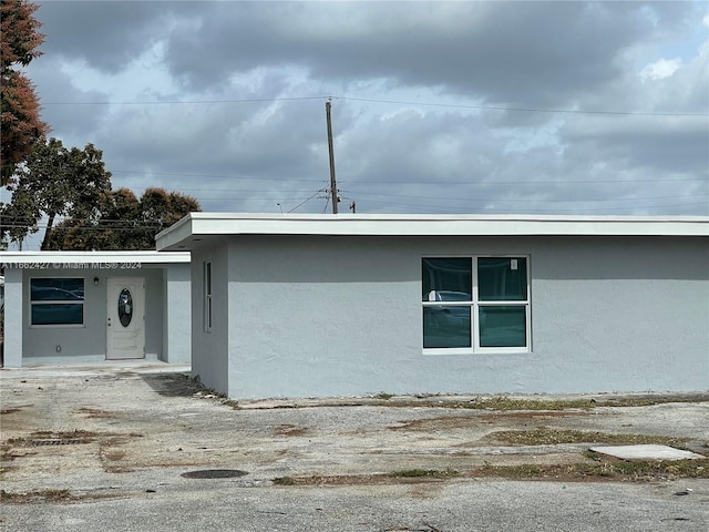 view of front of home