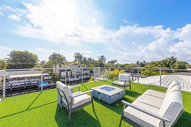 2112 NE 17th Ave, Wilton Manors, FL 33305 - exterior space featuring a fire pit