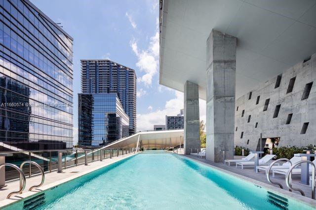 68 SE 6th St Unit 3102, Miami, FL 33131 - community pool with a view of city