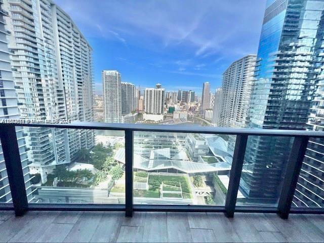 45 SW 9th St Unit 3009, Miami, FL 33130 - balcony featuring a city view