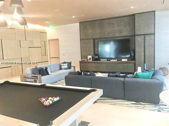 45 SW 9th St Unit 3009, Miami, FL 33130 - playroom with billiards and recessed lighting