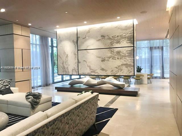 45 SW 9th St Unit 3009, Miami, FL 33130 - common area featuring expansive windows and recessed lighting