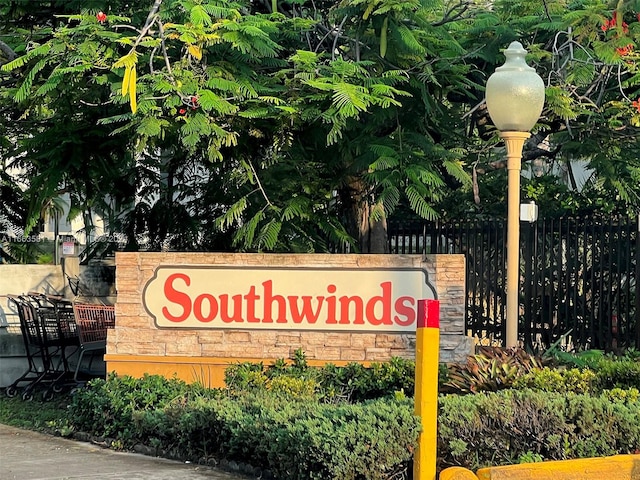 view of community / neighborhood sign