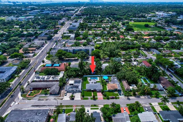 540 NE 142nd St, North Miami, FL 33161 - aerial view of property and surrounding area