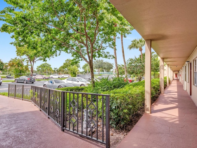 13255 SW 9th Ct Unit 114G, Pembroke Pines, FL 33027 - view of patio / terrace