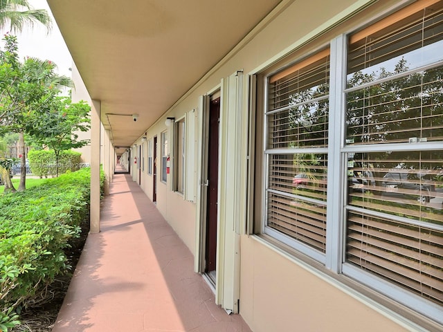 13255 SW 9th Ct Unit 114G, Pembroke Pines, FL 33027 - view of patio / terrace