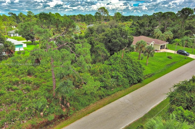 Listing photo 2 for 1 Carpenter Ln, North Port FL 34286