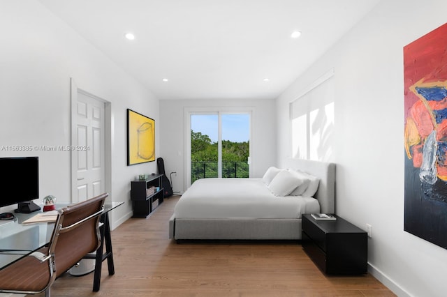 325 Campana Ave, Coral Gables, FL 33156 - bedroom featuring light wood-type flooring, a desk, recessed lighting, and baseboards