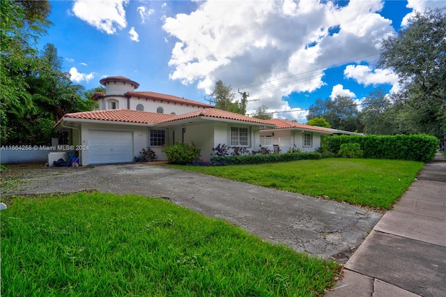 view of front of house with a front yard