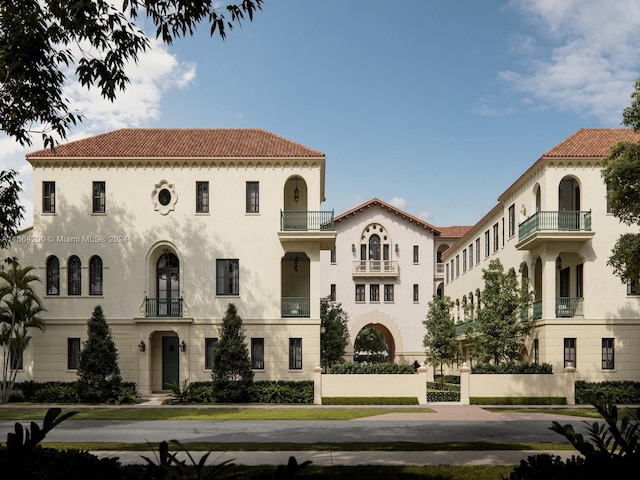504 Malaga Ave Unit T14, Coral Gables, FL 33134 - photo 1