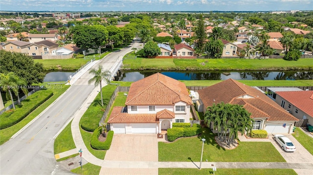 bird's eye view featuring a water view