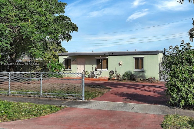 view of front of home