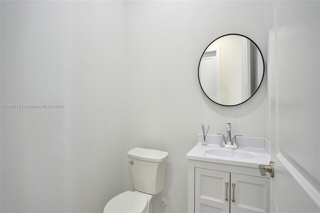 4593 Meadow Green Trl, Lake Worth, FL 33463 - half bath featuring toilet and vanity