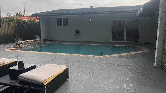 565 W 76th St, Hialeah, FL 33014 - photo 17