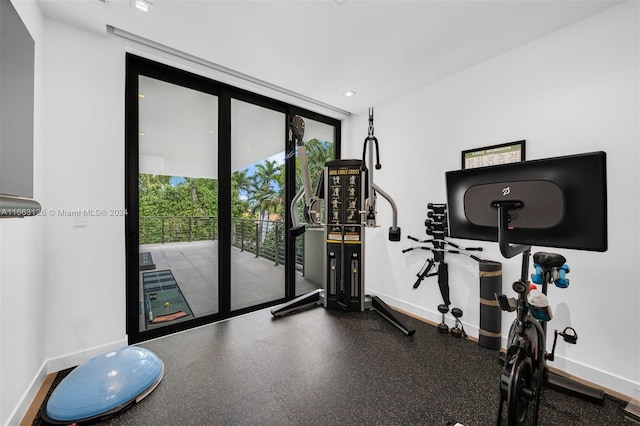 5327 N Bay Rd, Miami Beach, FL 33140 - workout area with baseboards