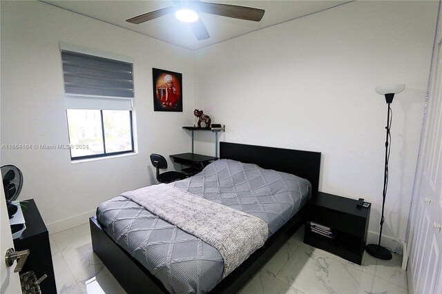 bedroom featuring ceiling fan