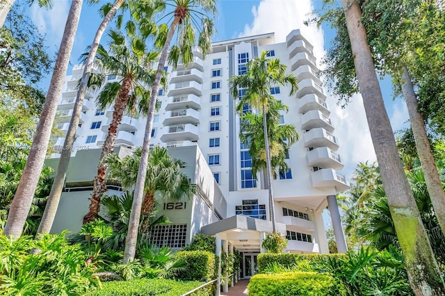 1621 Bay Rd Unit 1105, Miami Beach, FL 33139 - view of building exterior