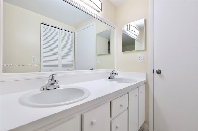 bathroom featuring vanity