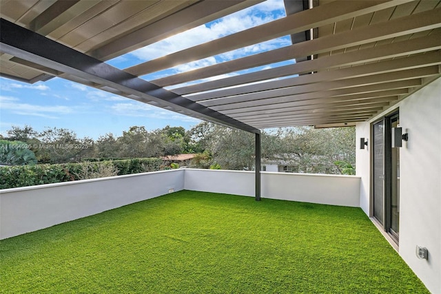 view of yard with a pergola