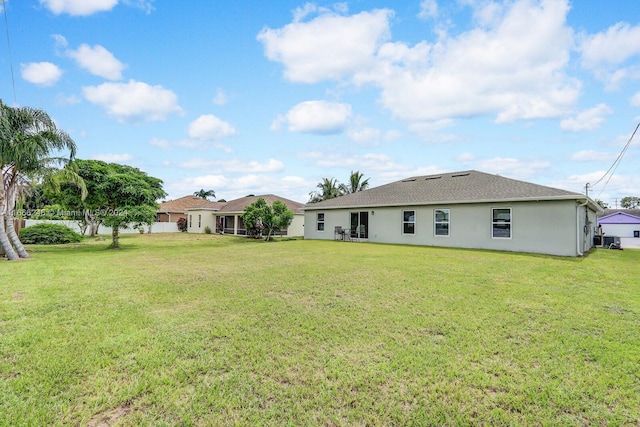 exterior space featuring a lawn