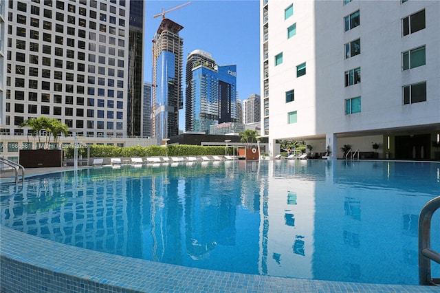 view of swimming pool