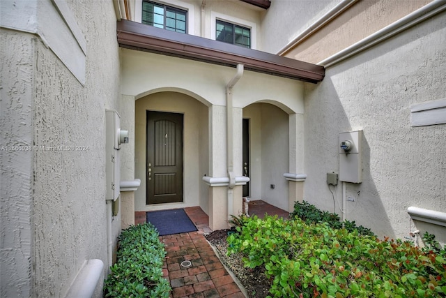 view of property entrance