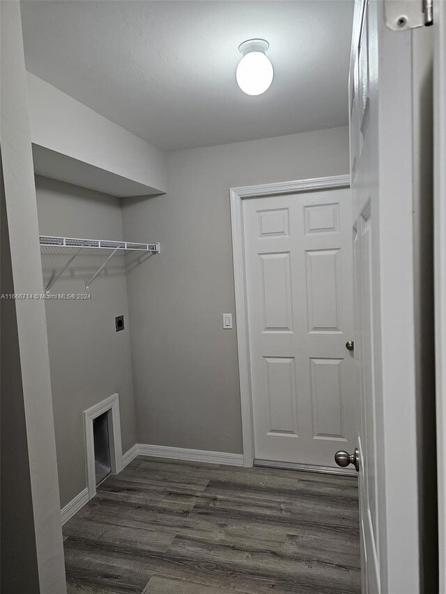 1034 Pilgrim St, Lehigh Acres, FL 33974 - photo 8