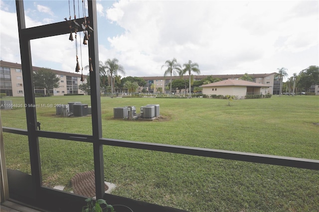 12750 SW 15th St Unit 106D, Pembroke Pines, FL 33027 - view of green lawn
