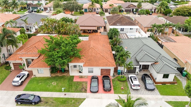 bird's eye view with a residential view