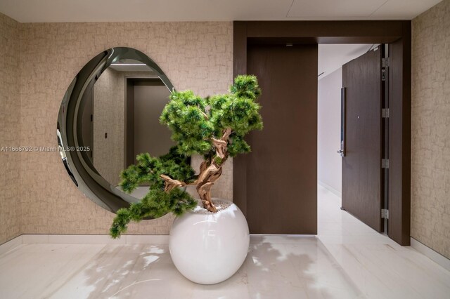 300 Biscayne Blvd Way Unit 3403, Miami, FL 33131 - detailed view of stucco siding