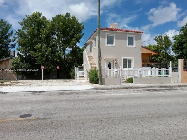 view of front of home