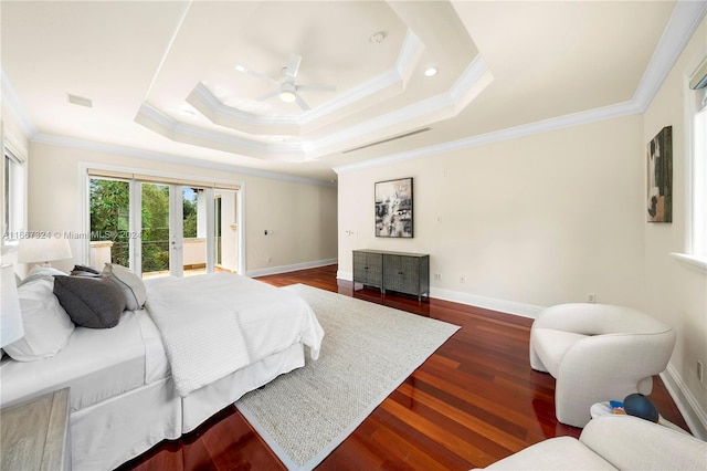 bedroom featuring ceiling fan, crown molding, and dark hardwood / wood-style flooring