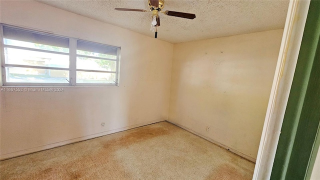 3230 N 23rd Ave, Hollywood, FL 33020 - unfurnished room with a ceiling fan and a textured ceiling